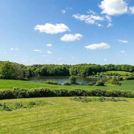 Hébergement de vacances 3 Bedroom Awesome In *